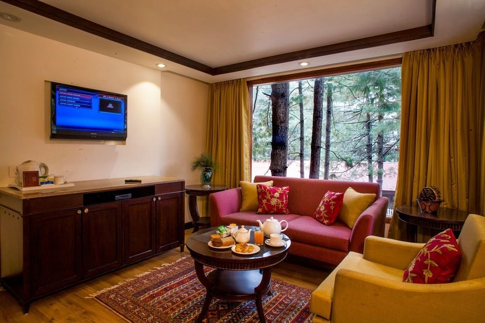 Senator Pine N Peak Hotel Pahalgam Ngoại thất bức ảnh