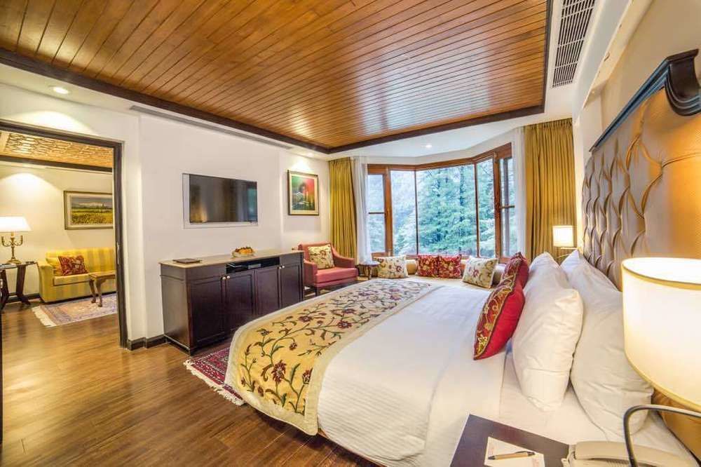 Senator Pine N Peak Hotel Pahalgam Ngoại thất bức ảnh