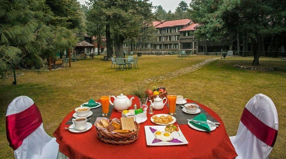 Senator Pine N Peak Hotel Pahalgam Ngoại thất bức ảnh